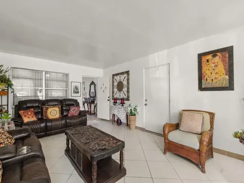 2405 Blossom Court Fort Pierce FL 34982