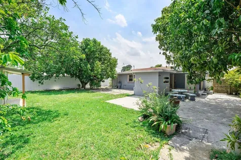 1302 SW 22nd Avenue Fort Lauderdale FL 33312