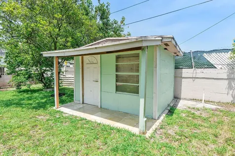 1302 SW 22nd Avenue Fort Lauderdale FL 33312