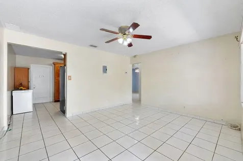 1302 SW 22nd Avenue Fort Lauderdale FL 33312