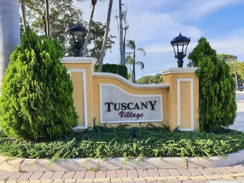 220 NE 69th Circle Boca Raton FL 33487