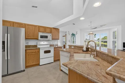1802 SE Camden Street Port St Lucie FL 34952