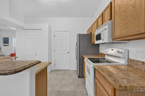 1802 SE Camden Street Port St Lucie FL 34952
