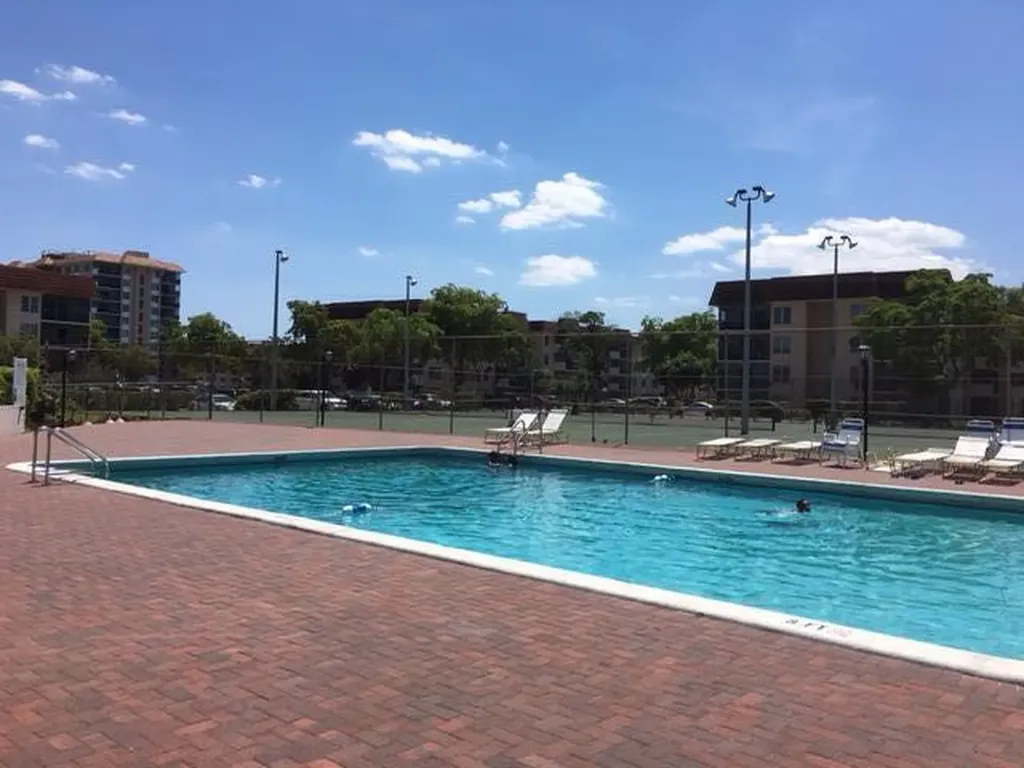4154 Inverrary Drive Lauderhill FL 33319
