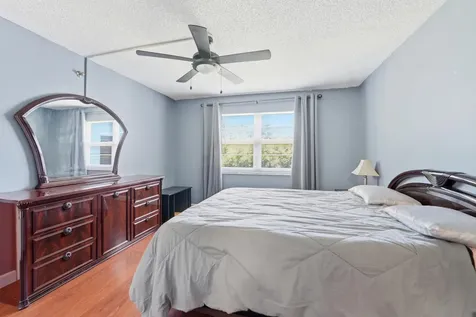 4760 Lucerne Lakes Boulevard W Lake Worth FL 33467