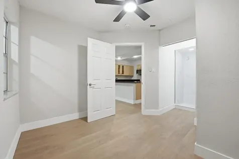 7318 NW 75th Street Tamarac FL 33321