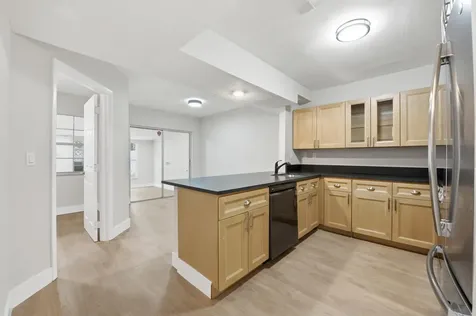 7318 NW 75th Street Tamarac FL 33321