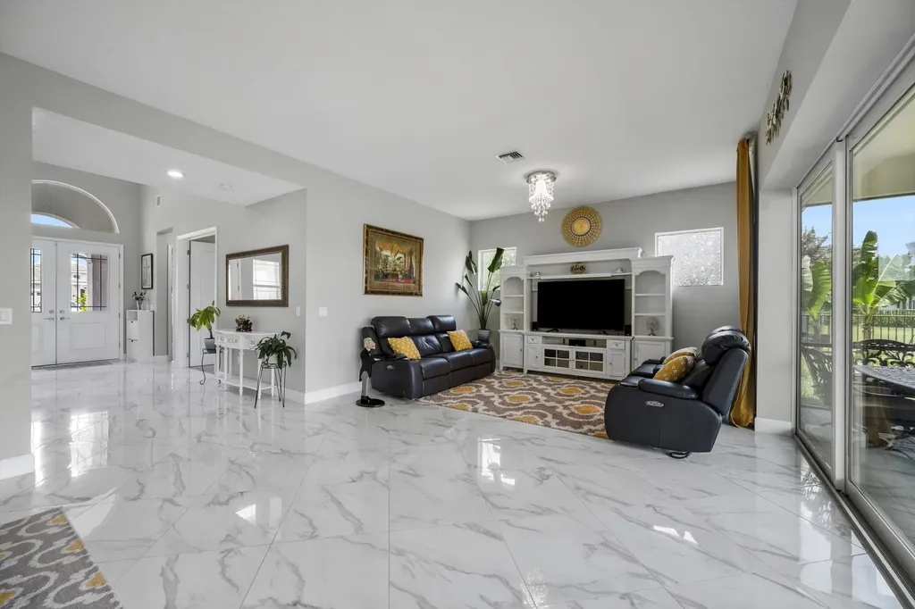 5669 Liberty Lane Westlake FL 33470