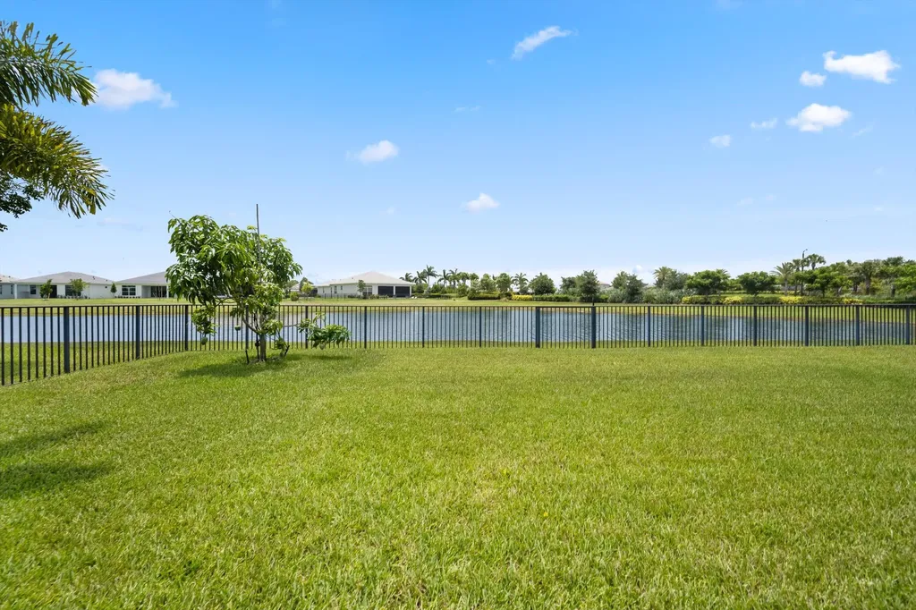 5669 Liberty Lane Westlake FL 33470