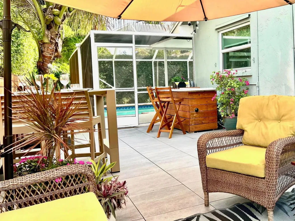2807 SW 13th Court Deerfield Beach FL 33442