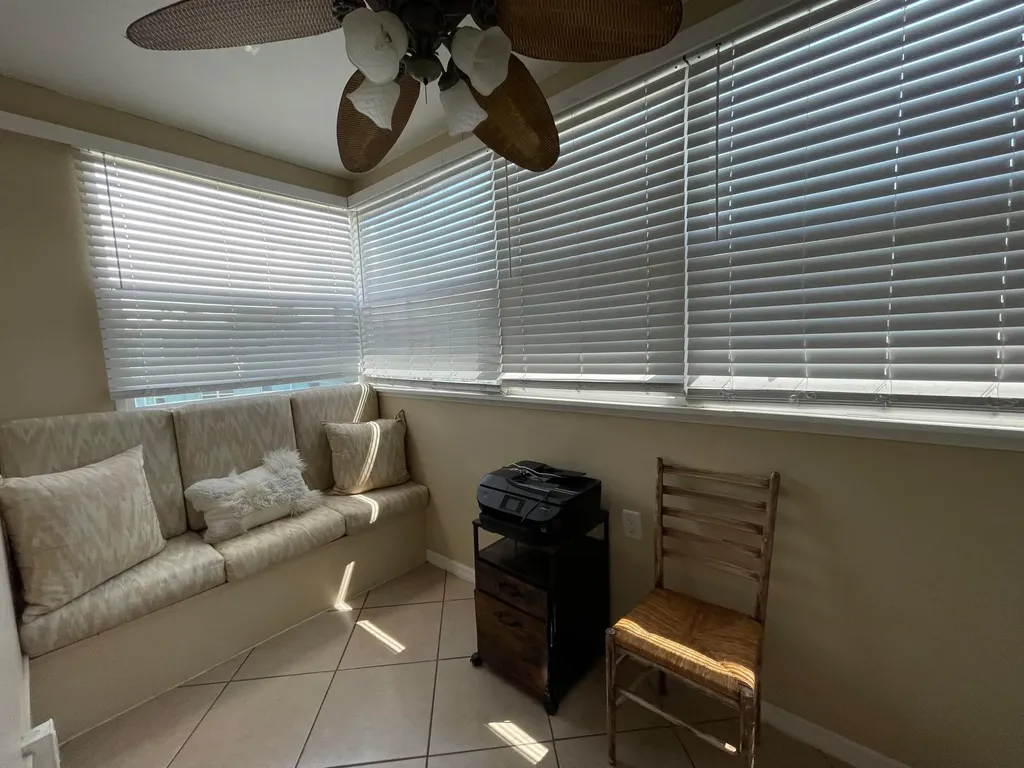 229 SE 1st Avenue Boynton Beach FL 33435