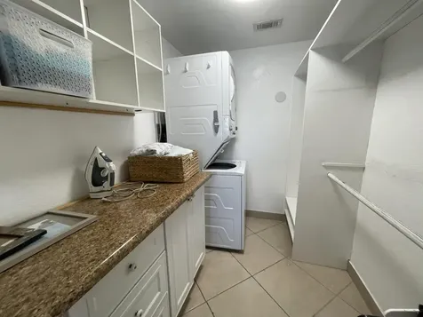 229 SE 1st Avenue Boynton Beach FL 33435