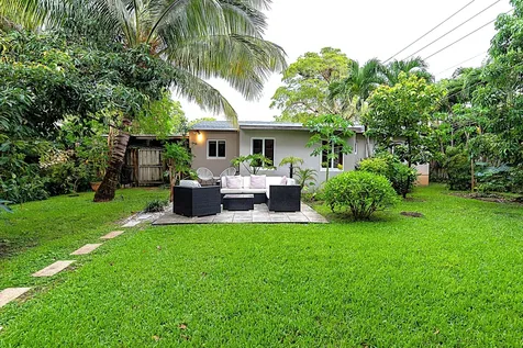 1401 NE 17th Way Fort Lauderdale FL 33304