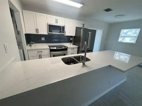 10 SW 5th Court Deerfield Beach FL 33441