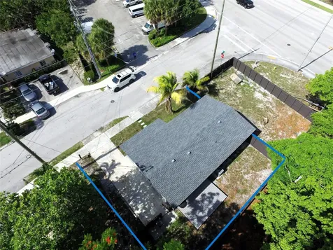 10 SW 5th Court Deerfield Beach FL 33441