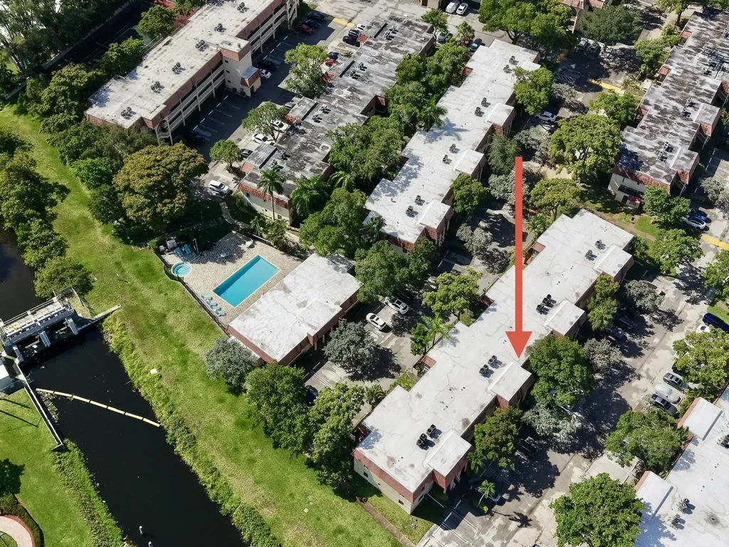 134 S Cypress Road Pompano Beach FL 33060