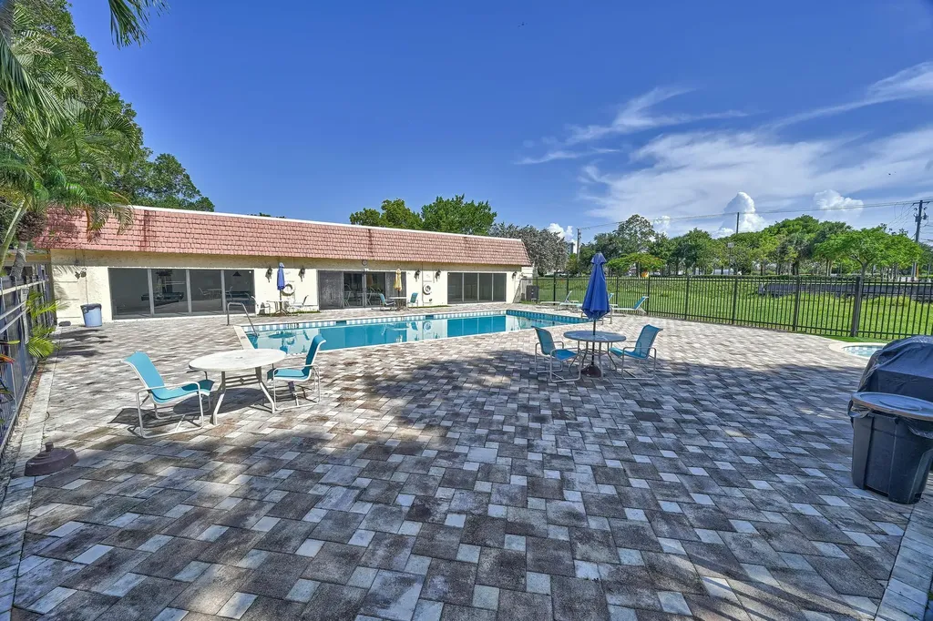 134 S Cypress Road Pompano Beach FL 33060