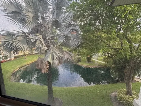 5171 W Oakland Park Boulevard Lauderdale Lakes FL 33313