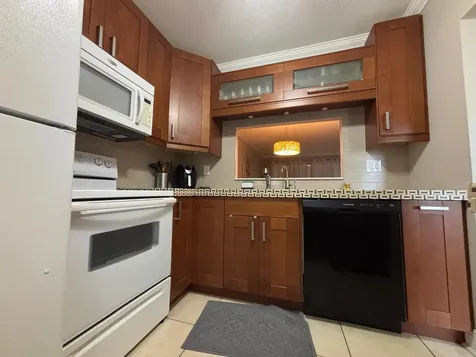 5171 W Oakland Park Boulevard Lauderdale Lakes FL 33313