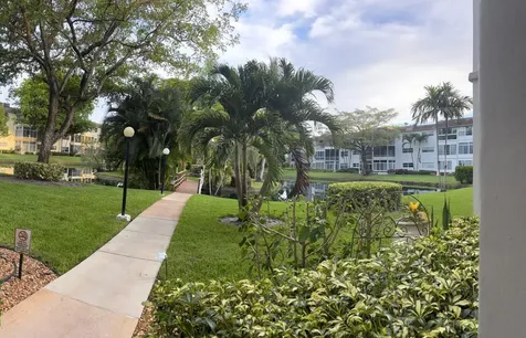 5171 W Oakland Park Boulevard Lauderdale Lakes FL 33313