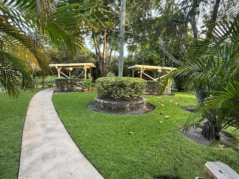 5171 W Oakland Park Boulevard Lauderdale Lakes FL 33313