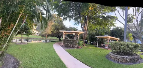 5171 W Oakland Park Boulevard Lauderdale Lakes FL 33313