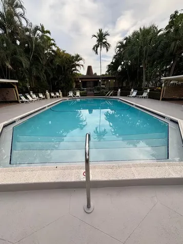 5171 W Oakland Park Boulevard Lauderdale Lakes FL 33313