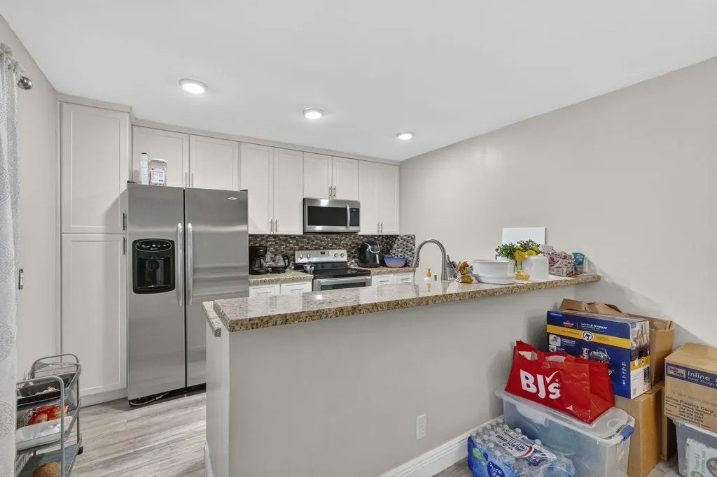 4825 NW 95th Avenue Sunrise FL 33351