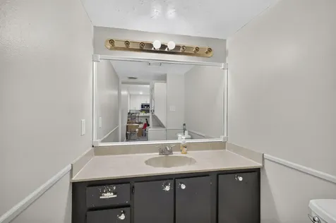 4825 NW 95th Avenue Sunrise FL 33351