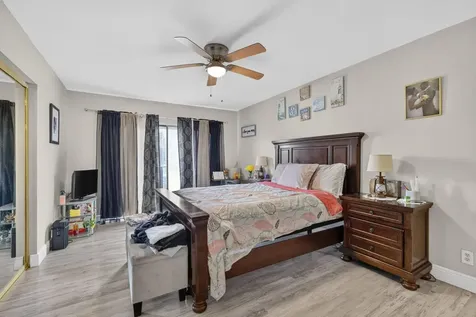 4825 NW 95th Avenue Sunrise FL 33351