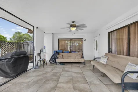 4825 NW 95th Avenue Sunrise FL 33351