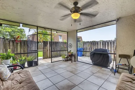 4825 NW 95th Avenue Sunrise FL 33351