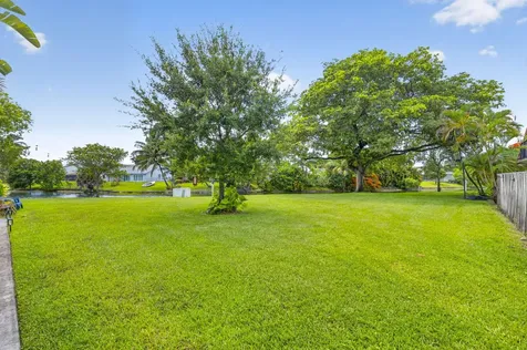 4825 NW 95th Avenue Sunrise FL 33351