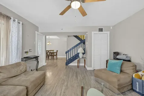 4825 NW 95th Avenue Sunrise FL 33351
