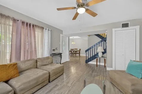 4825 NW 95th Avenue Sunrise FL 33351