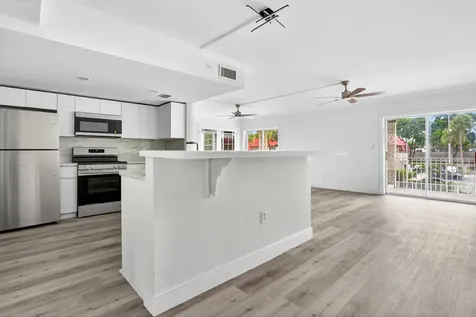 495 SE 8th Street Deerfield Beach FL 33441