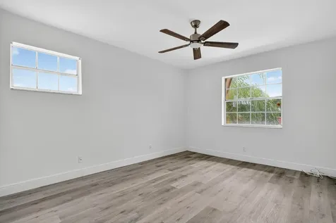 495 SE 8th Street Deerfield Beach FL 33441