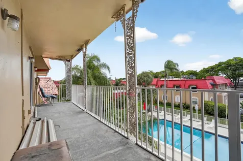 495 SE 8th Street Deerfield Beach FL 33441