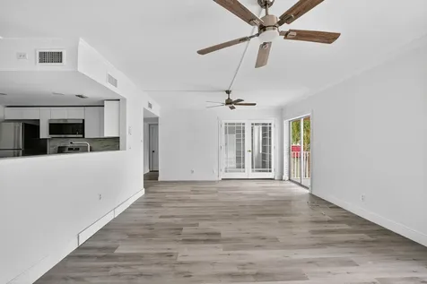 495 SE 8th Street Deerfield Beach FL 33441