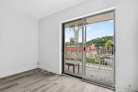 495 SE 8th Street Deerfield Beach FL 33441