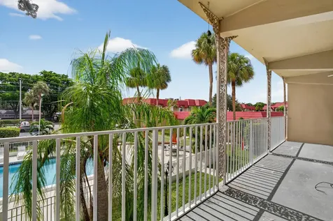 495 SE 8th Street Deerfield Beach FL 33441