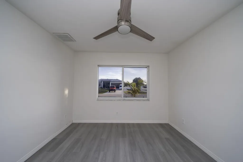 4306 11th Street SW Lehigh Acres FL 33976
