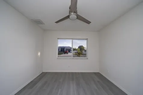 4306 11th Street SW Lehigh Acres FL 33976