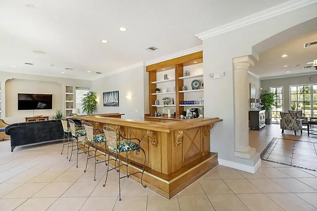 272 Village Boulevard Tequesta FL 33469