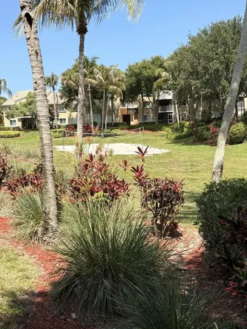 272 Village Boulevard Tequesta FL 33469