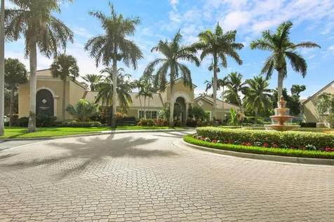 272 Village Boulevard Tequesta FL 33469