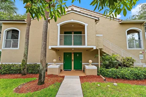 272 Village Boulevard Tequesta FL 33469