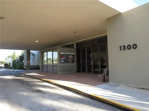 2803 Victoria Way Coconut Creek FL 33066