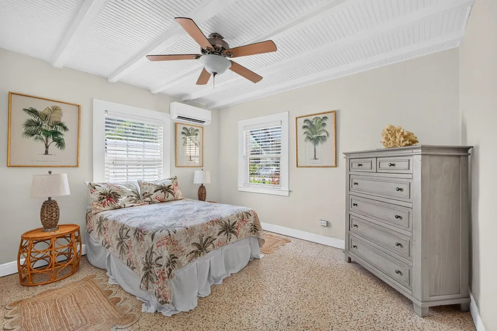 601 NE 14th Place Fort Lauderdale FL 33304