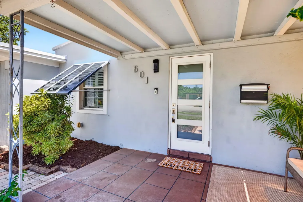 601 NE 14th Place Fort Lauderdale FL 33304